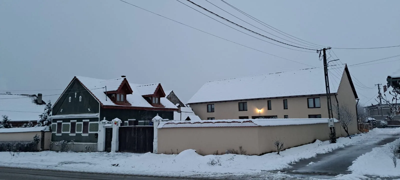 Casa rustică și Șura Nouă finalizate, iarna 2022