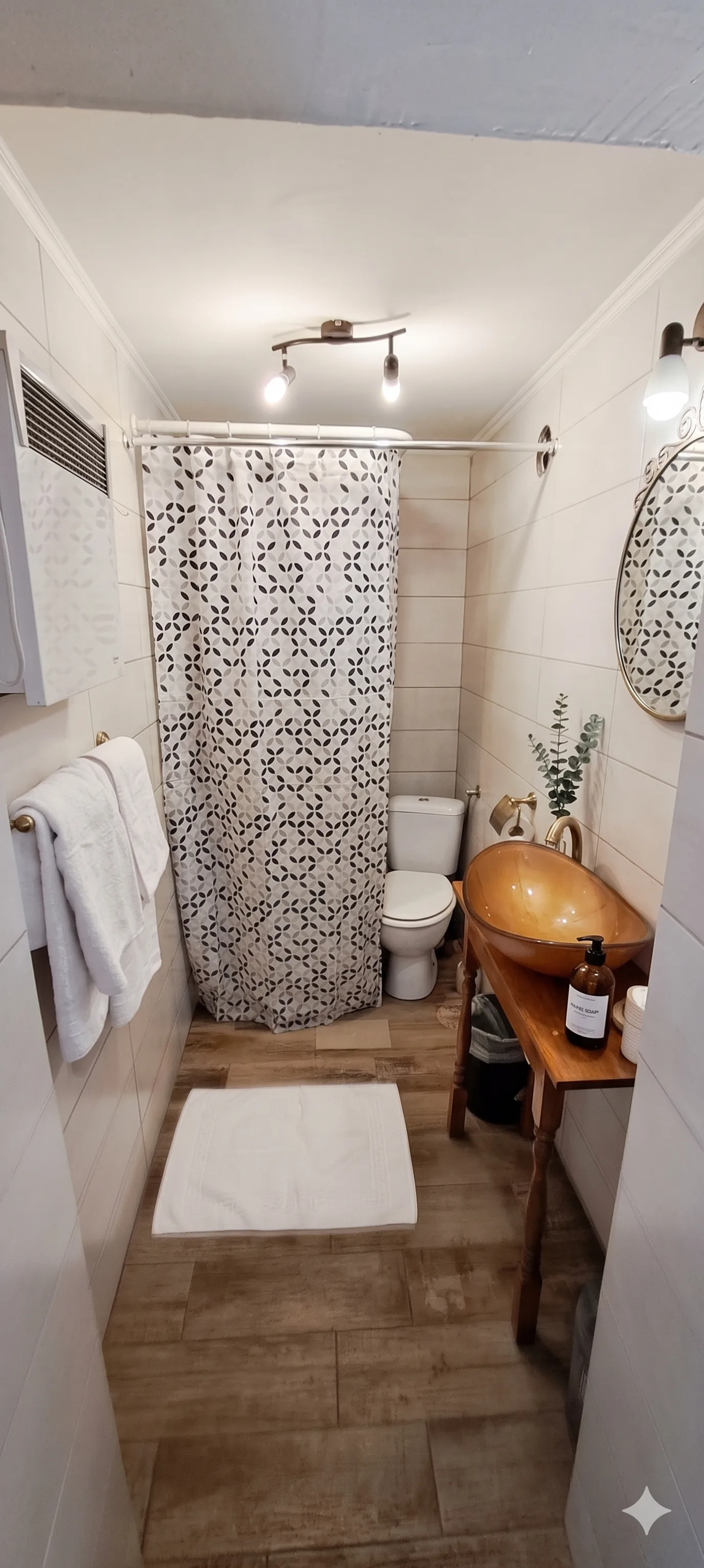 Dublă Intimă – Casa Rustică