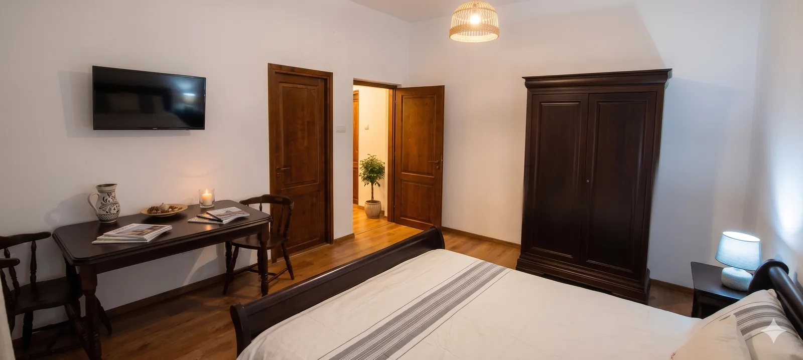 Camera Triplă – Șura Nouă
