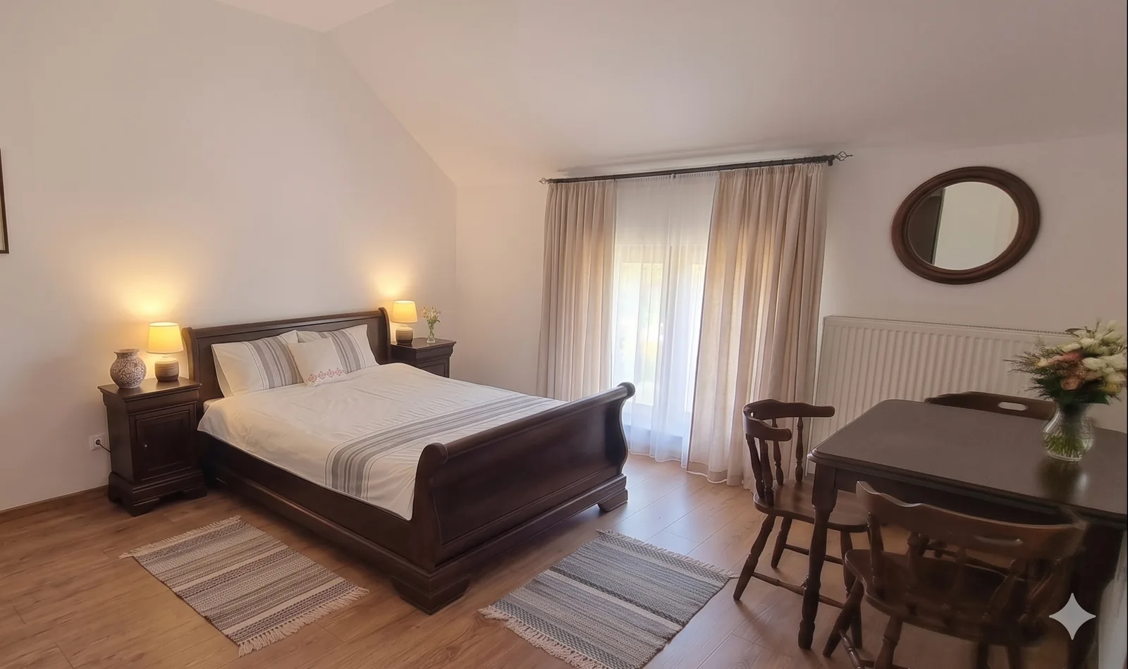 Camera Triplă – Șura Nouă